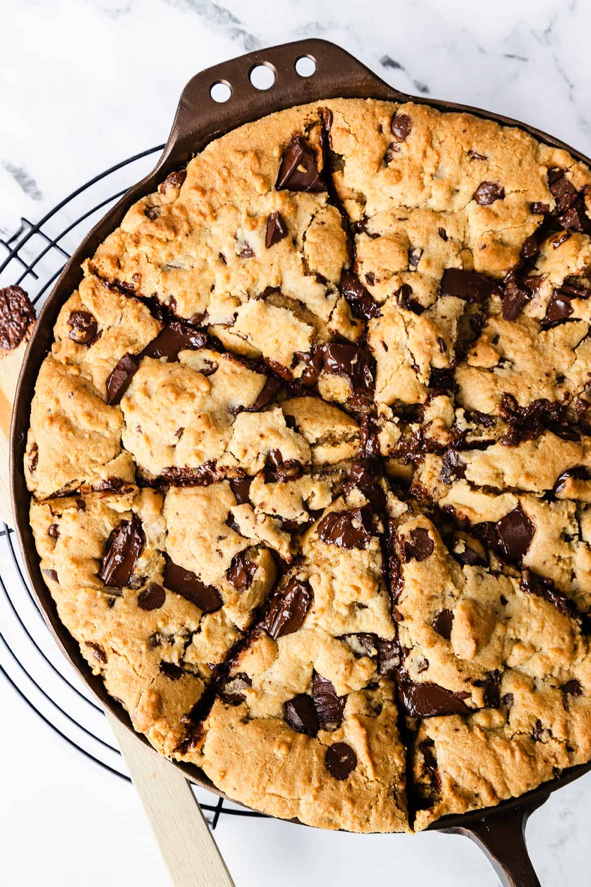 The Ultimate Pizookie: Easy Skillet Cookie with Gooey Perfection